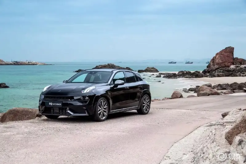 領克02 Hatchback新車型參數/配置曝光 明晚公布售價